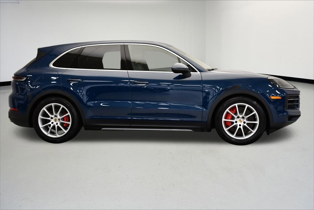 Used 2024 Porsche Cayenne S image 8