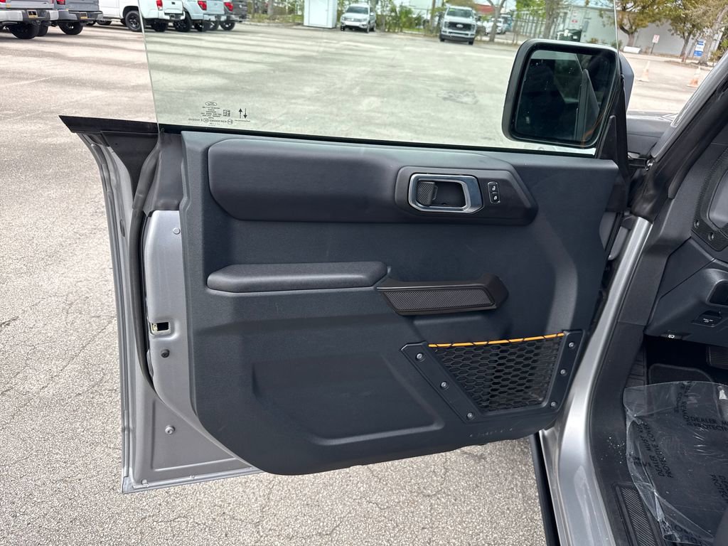 Used 2024 Ford Bronco Badlands image 13