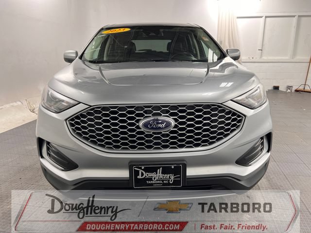 Used 2023 Ford Edge SEL AWD/4WD image 2