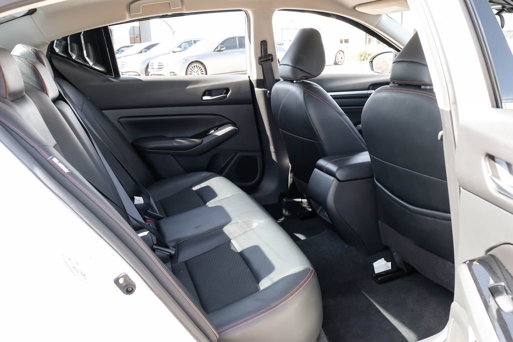 Used 2023 Nissan Altima 2.5 SR image 35