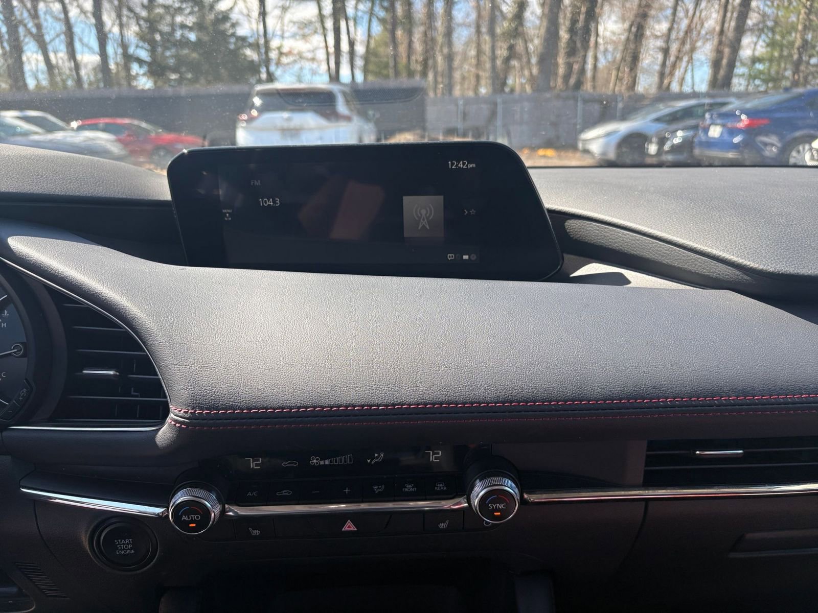 Used 2025 MAZDA MAZDA3 s image 17