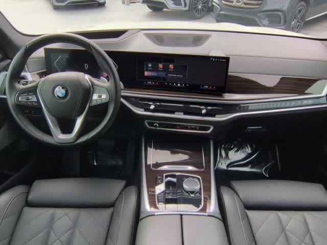Used 2026 BMW X5 xDrive40i AWD/4WD image 15