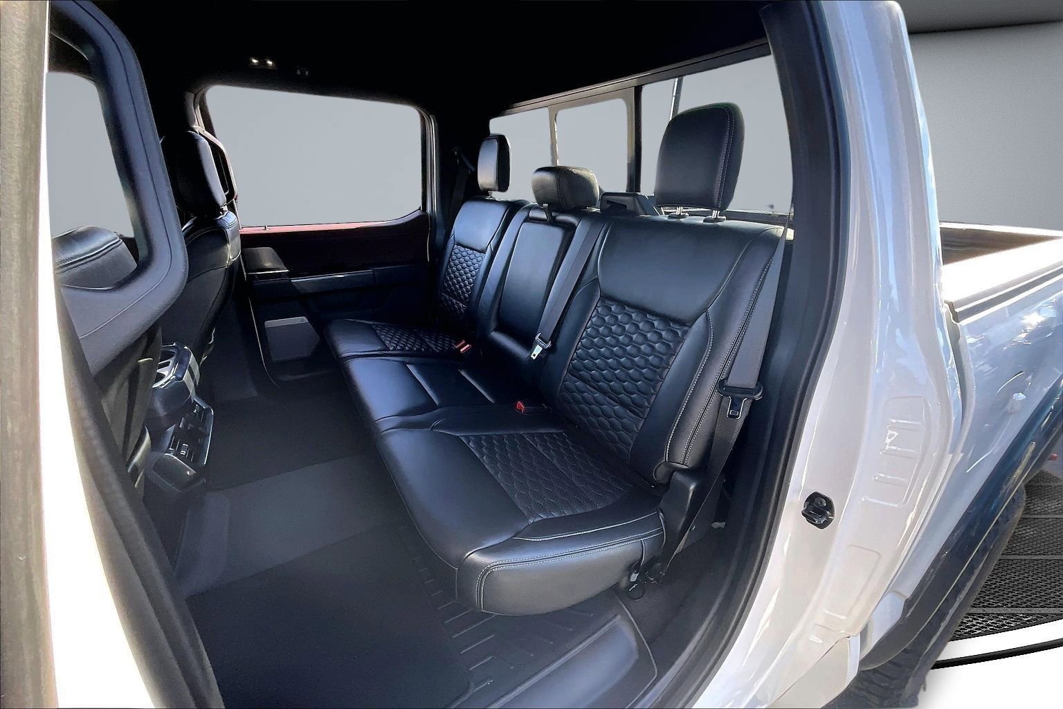 Used 2022 Ford F150 Lariat w/ Equipment Group 502A High image 22