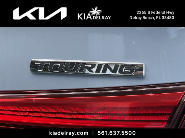 Used 2024 Honda Civic Touring image 9