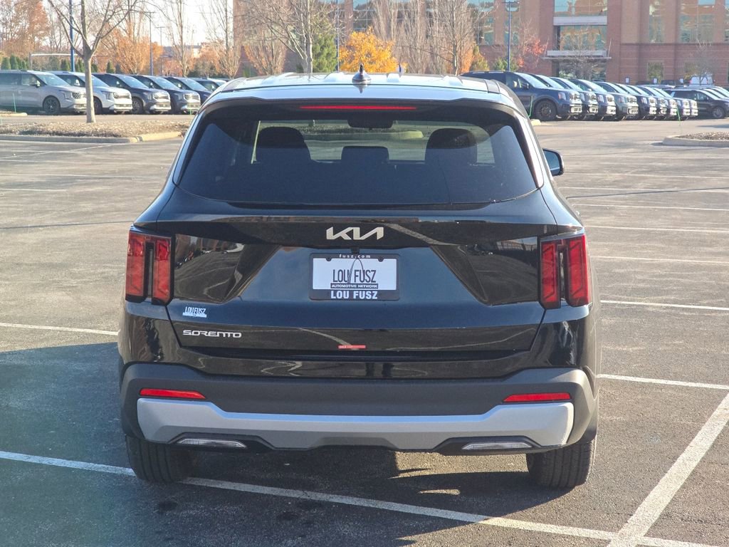 New 2026 Kia Sorento LX image 15