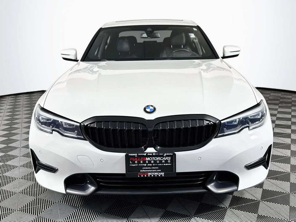 Used 2020 BMW 330i xDrive Sedan w/ Premium Package AWD/4WD image 2