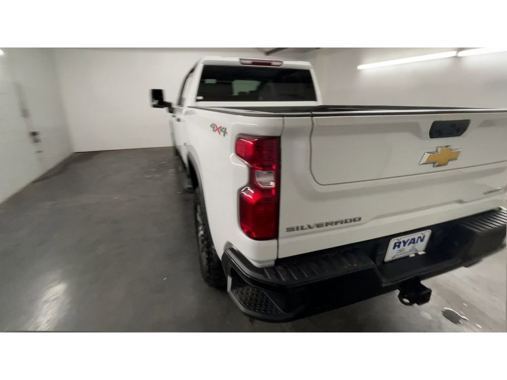 Used 2023 Chevrolet Silverado 2500 Custom w/ Custom Value Package image 7