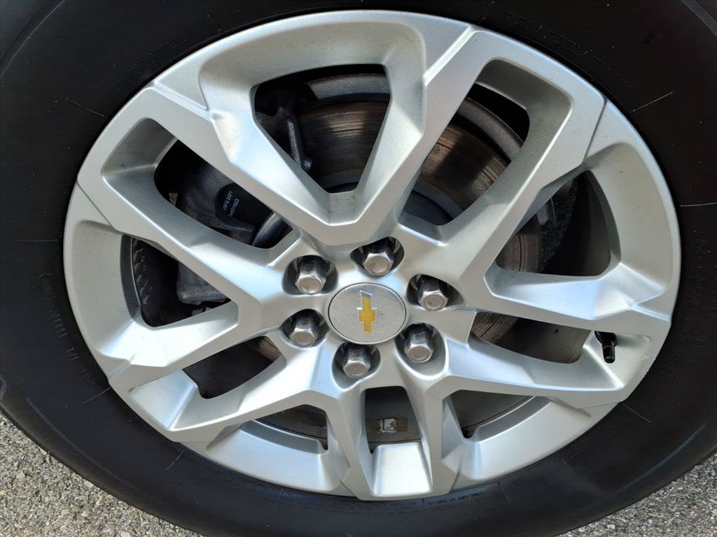 Used 2021 Chevrolet Traverse LS AWD/4WD image 11