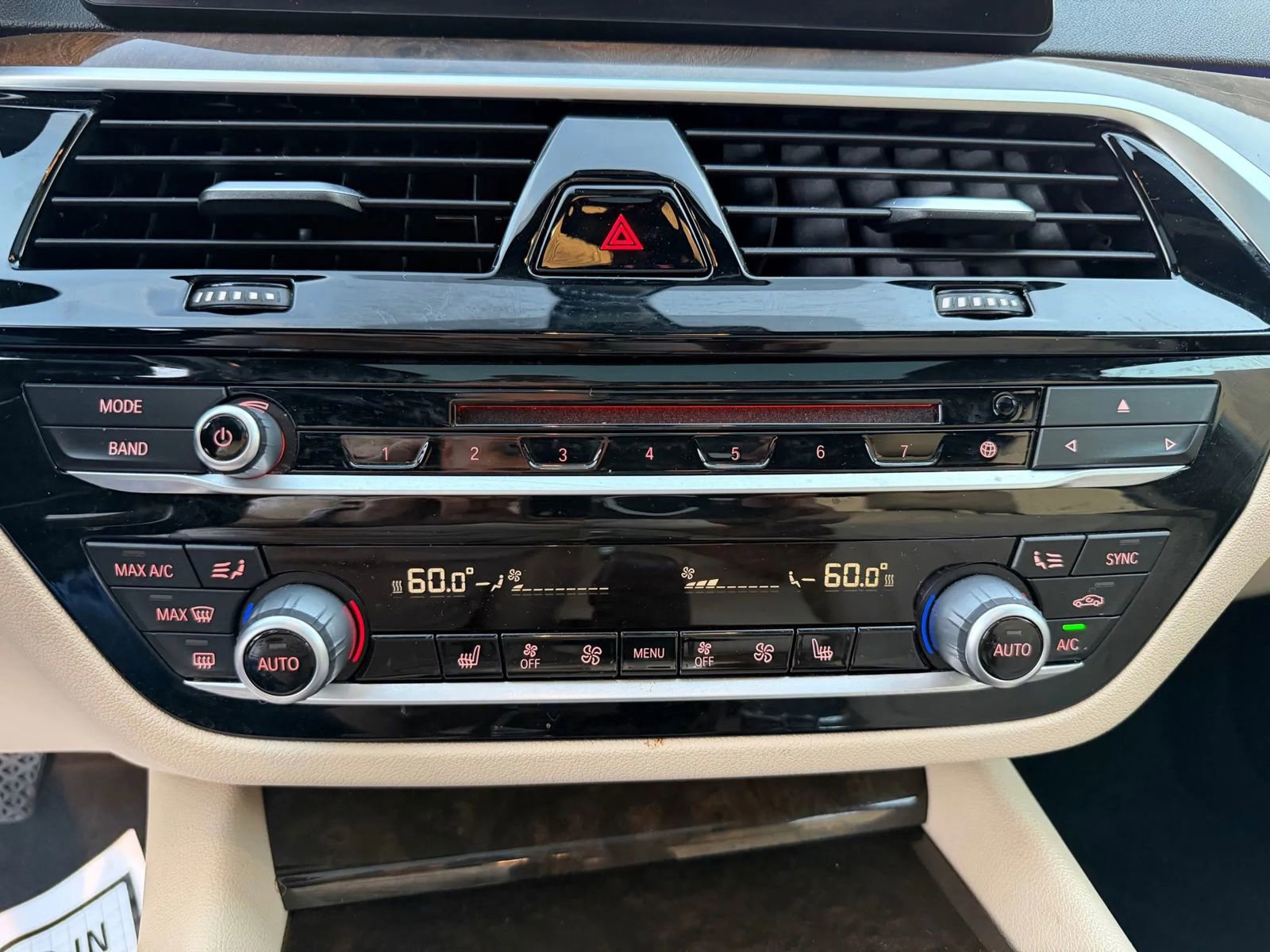 Used 2017 BMW 530i image 38