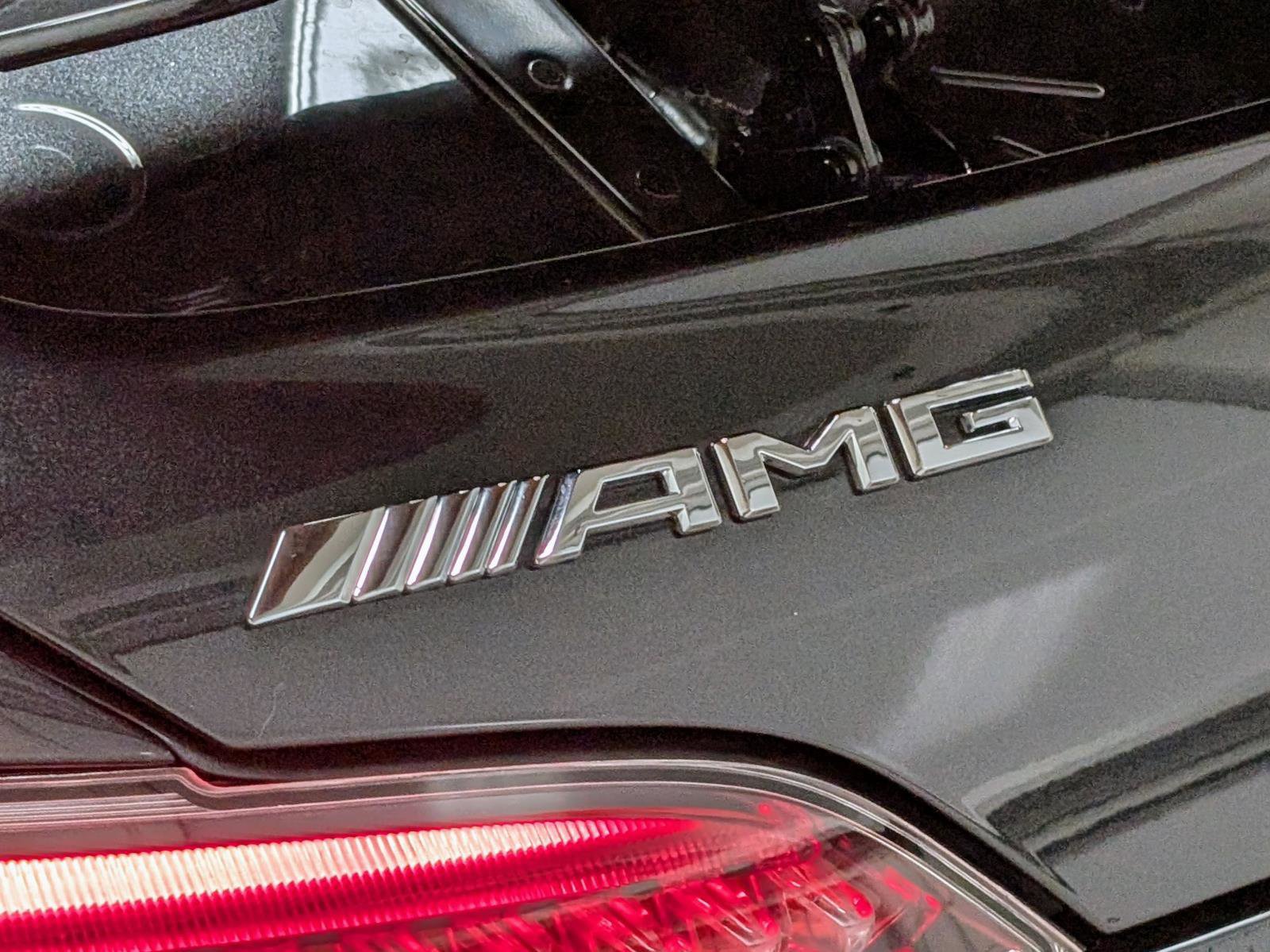 Used 2018 Mercedes-Benz AMG GT C image 13