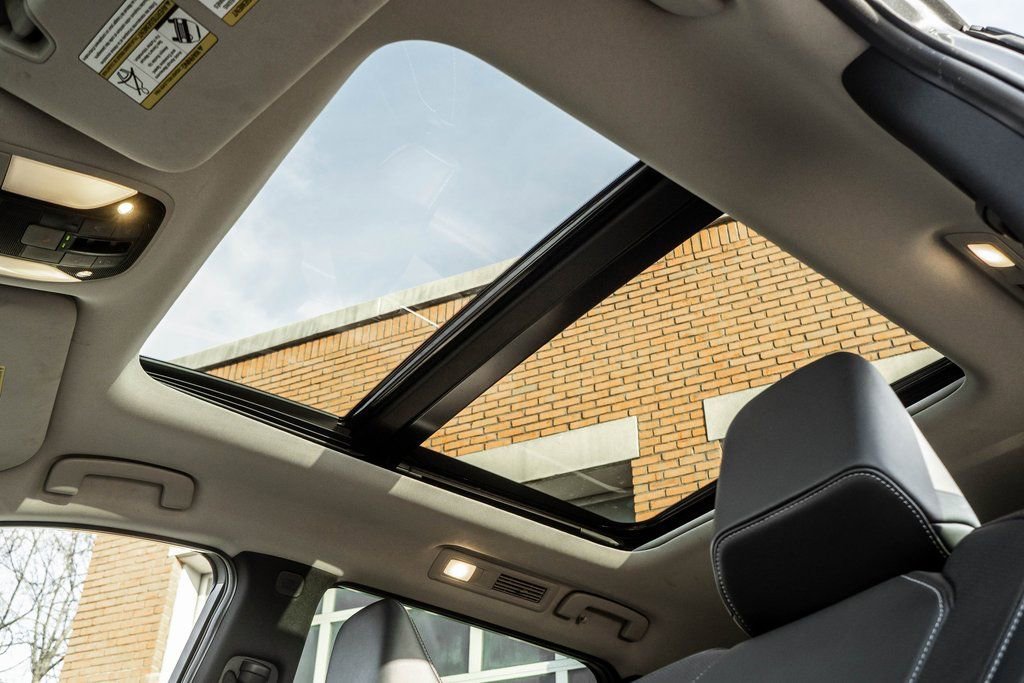 Used 2023 INFINITI QX60 Luxe image 11