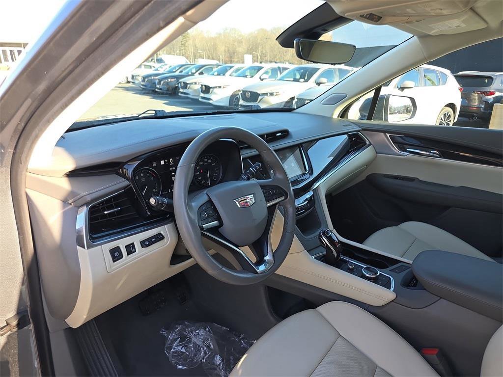 Used 2020 Cadillac XT6 Premium Luxury image 22