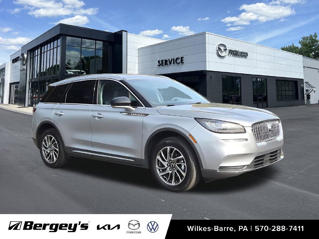 Used 2022 Lincoln Corsair AWD w/ Equipment Group 101A image 12
