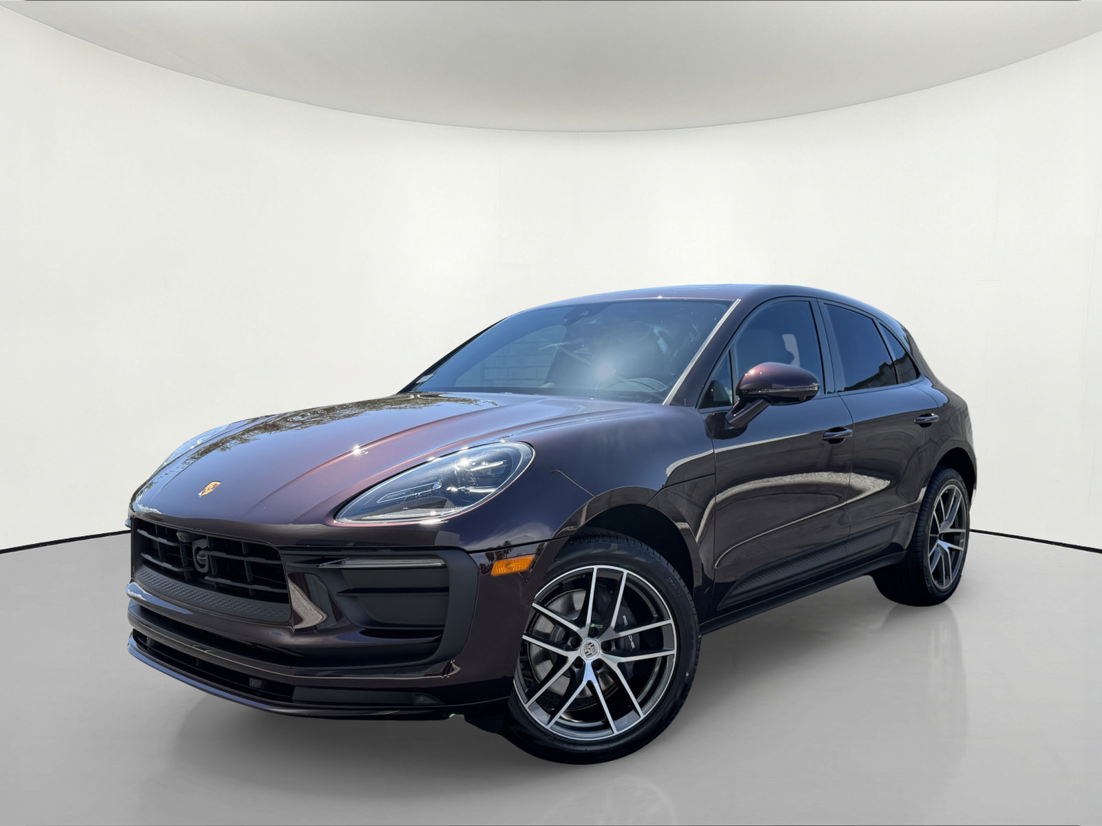 New 2026 Porsche Macan AWD/4WD image 1