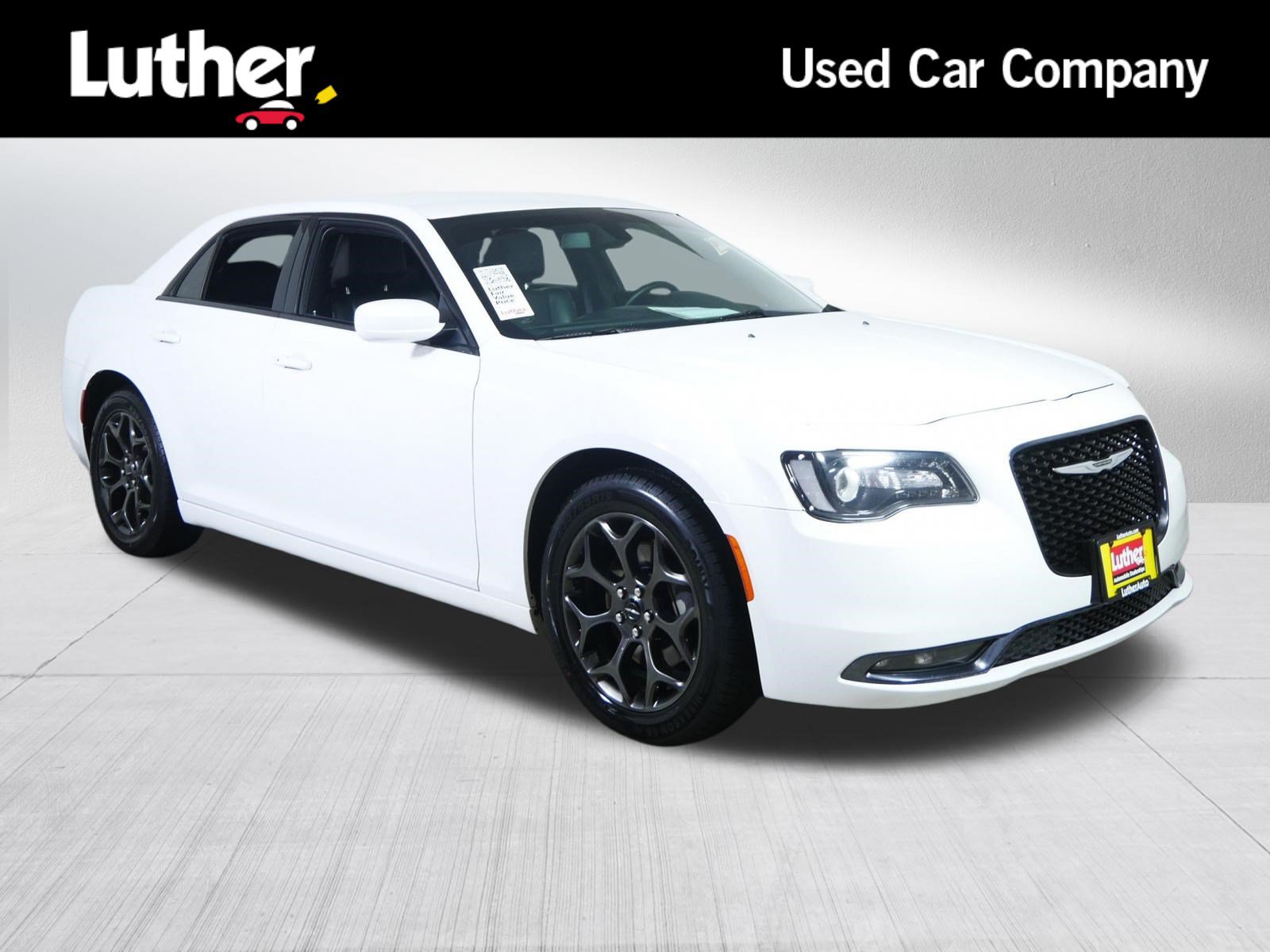 Used 2018 Chrysler 300 S