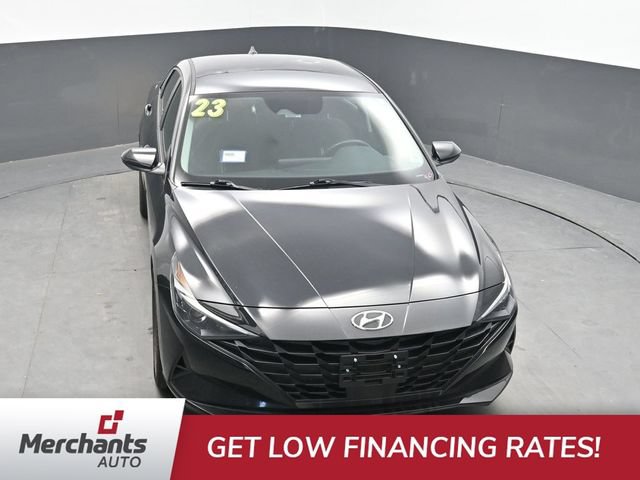 Used 2023 Hyundai Elantra SEL w/ Convenience Package FWD image 22