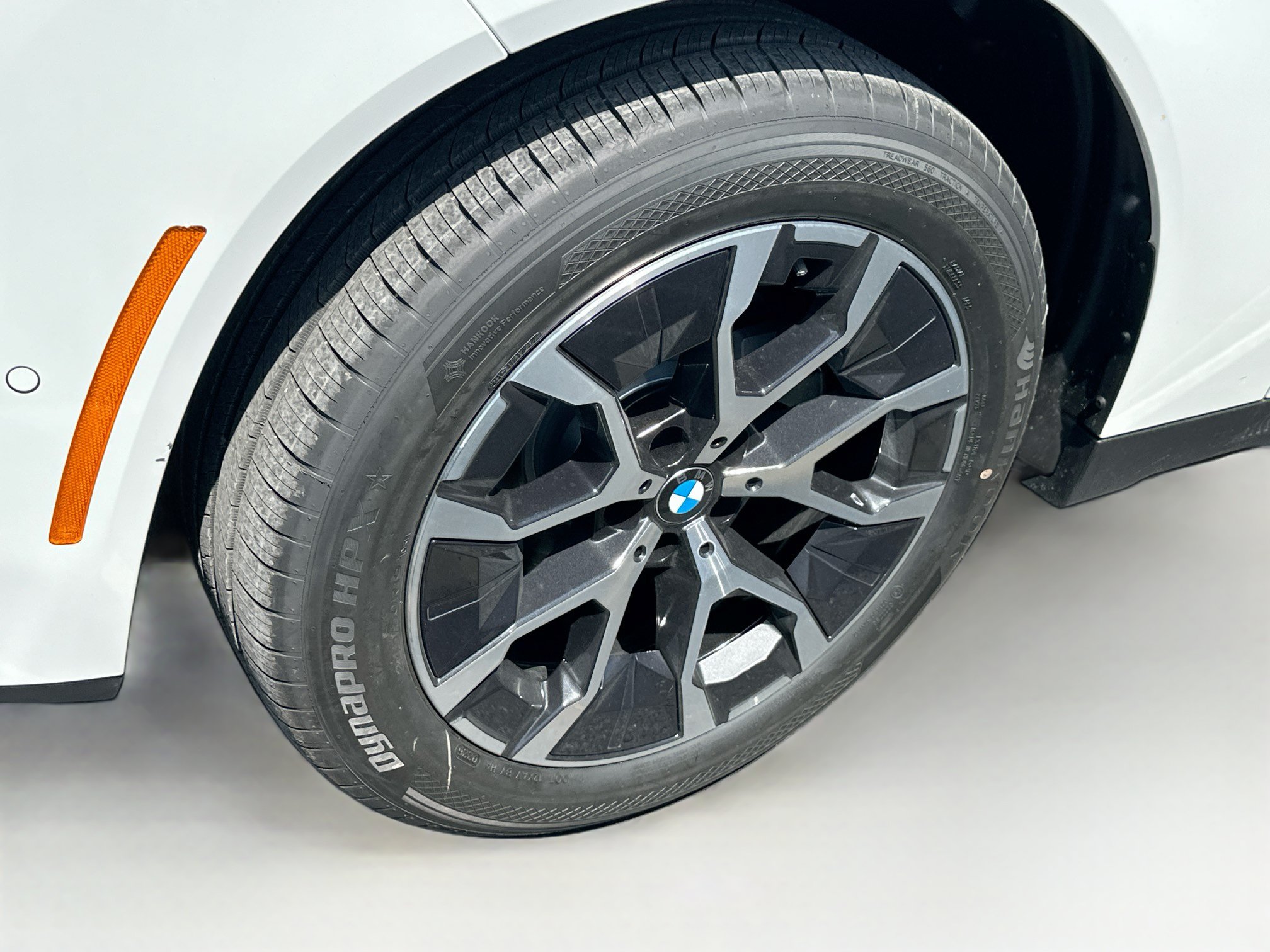 New 2026 BMW X3 xDrive30i w/ Convenience Package AWD/4WD image 25