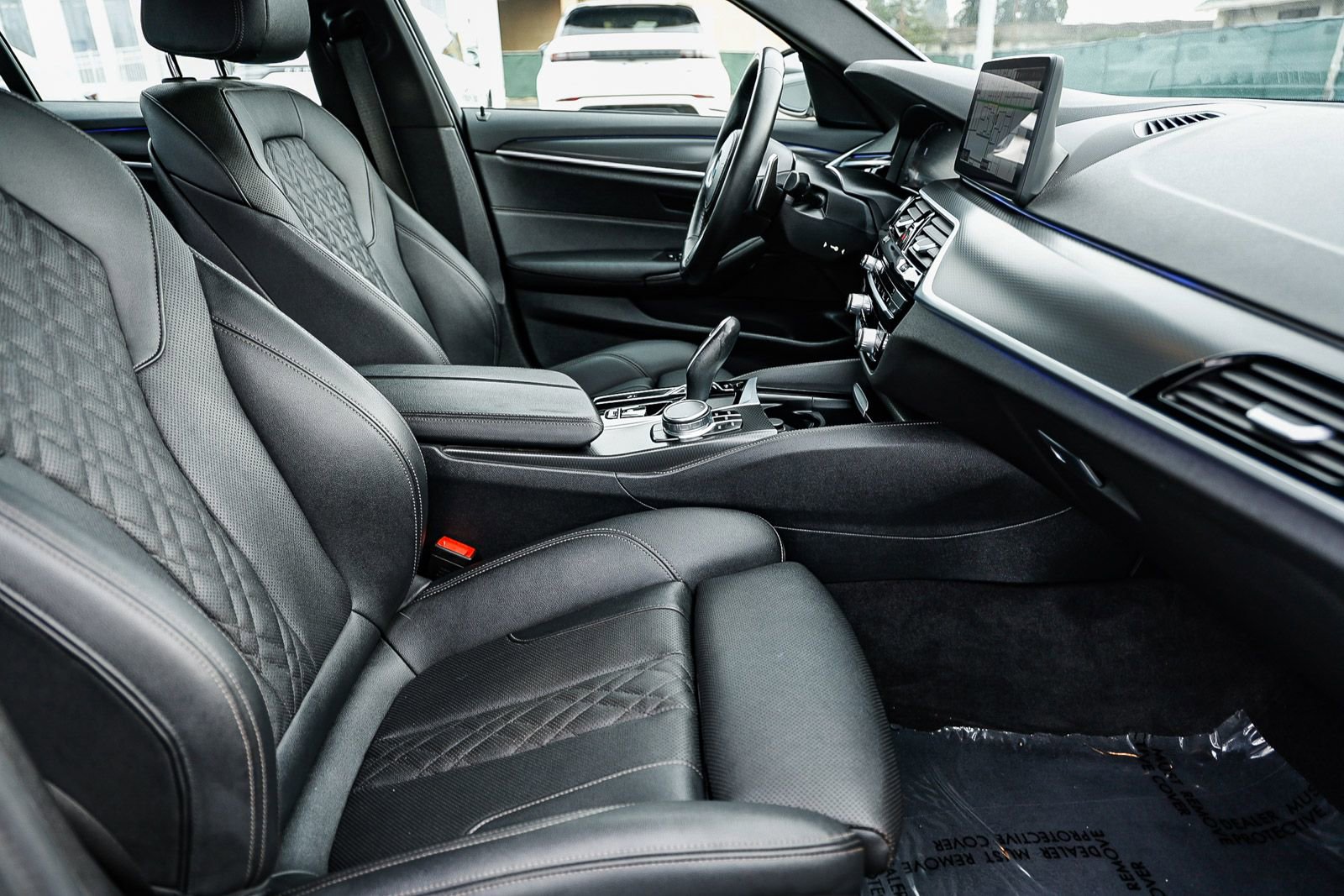 Used 2023 BMW 530i w/ M Sport Package image 17