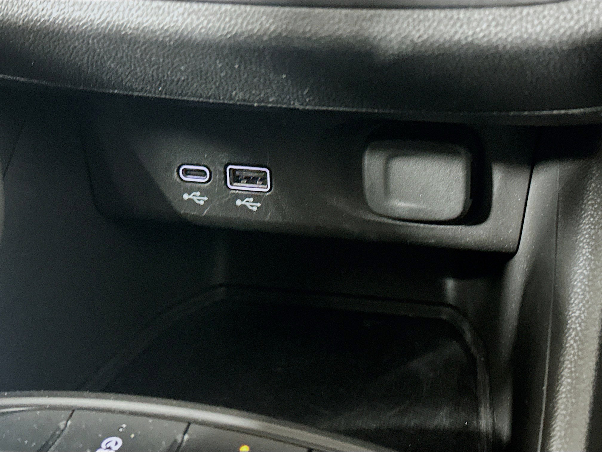 Used 2025 Buick Envista Preferred FWD image 25