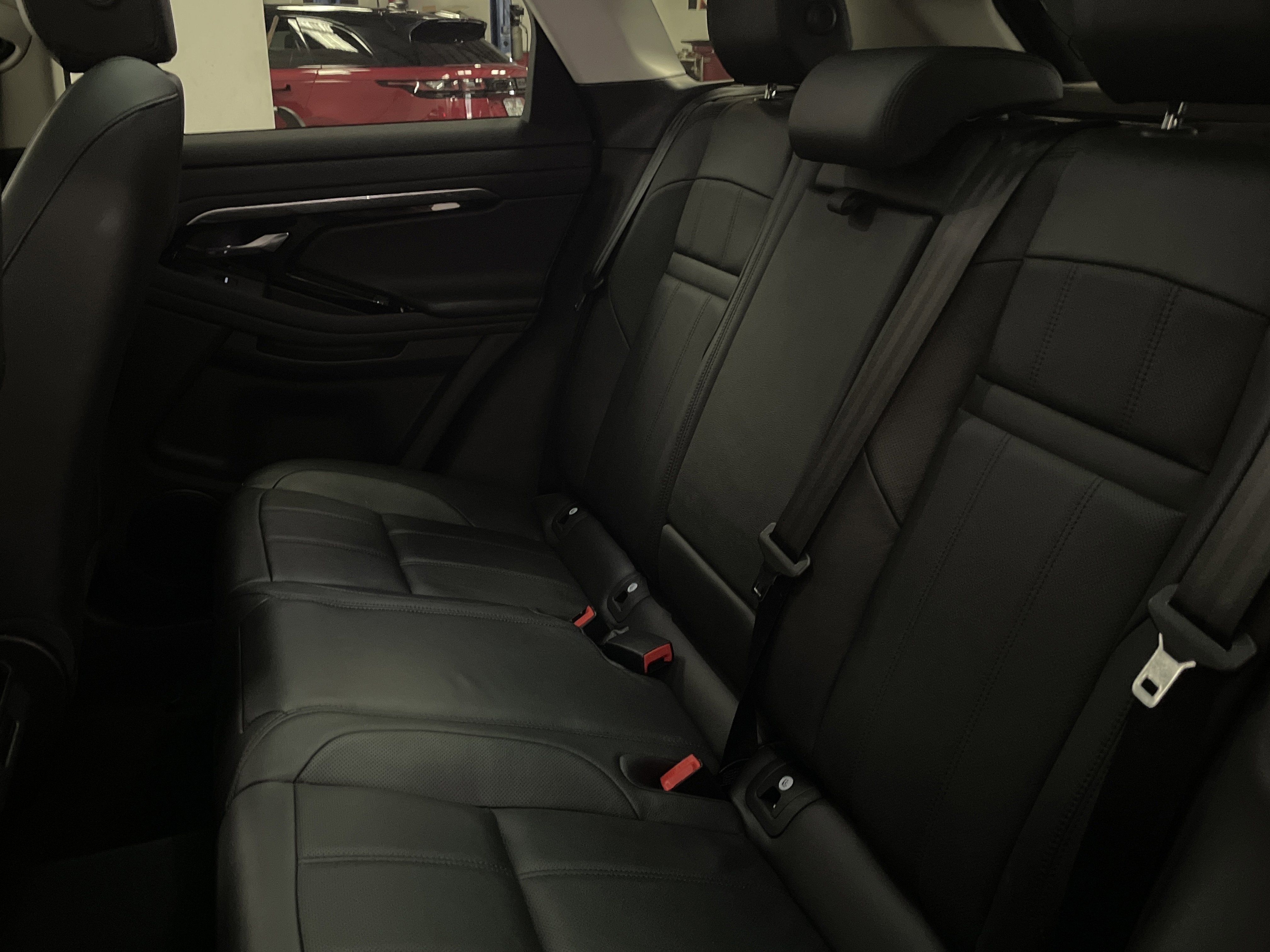 Used 2022 Land Rover Range Rover Evoque S AWD/4WD image 25