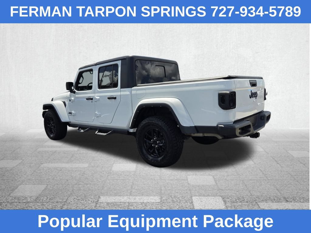 Used 2022 Jeep Gladiator Sport AWD/4WD image 9