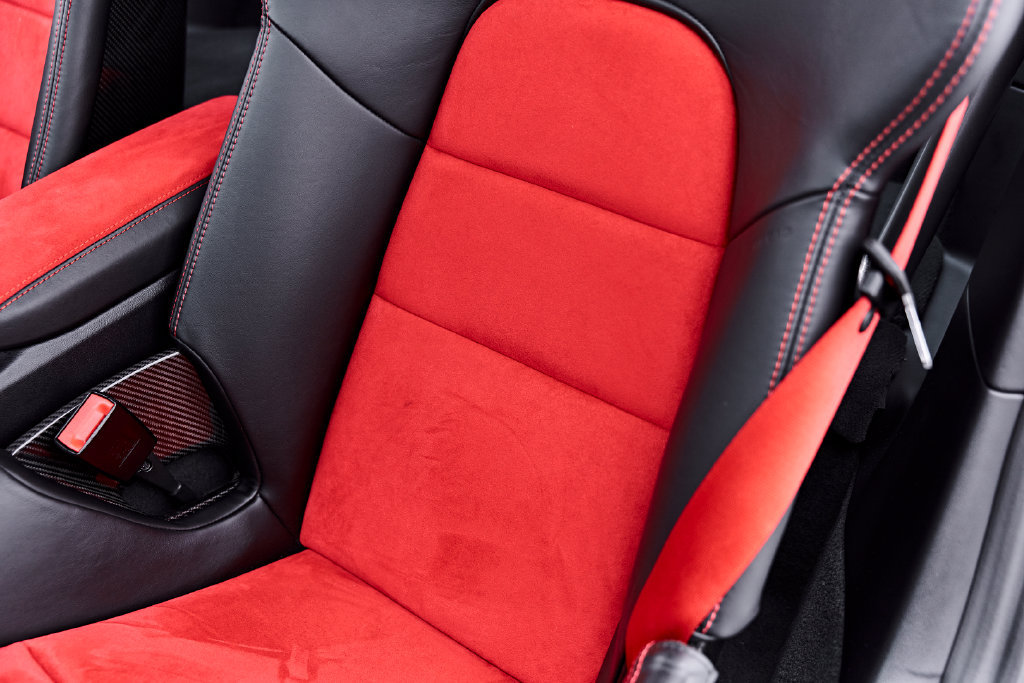 Used 2019 Porsche 911 GT2 RS RWD image 69