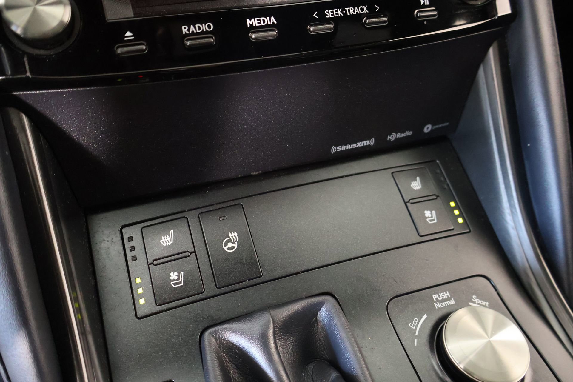 Used 2023 Lexus IS 350 F Sport w/ Navigation Package AWD/4WD image 8