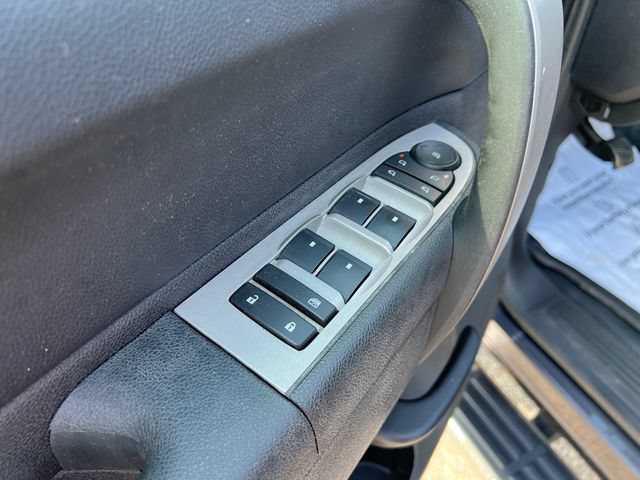 Used 2010 Chevrolet Silverado 1500 LT AWD/4WD image 13