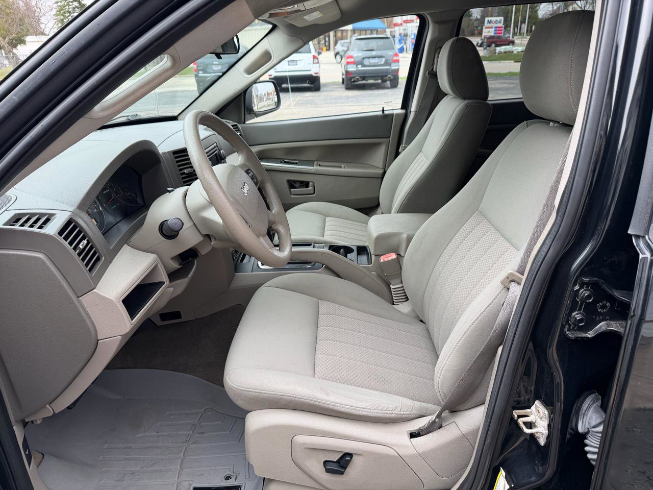 Used 2006 Jeep Grand Cherokee Laredo image 11