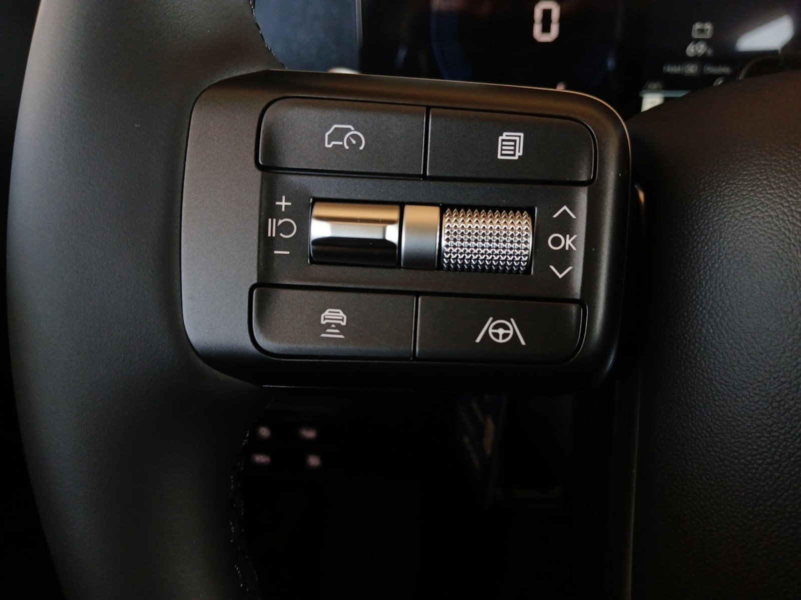 New 2026 Hyundai Palisade SE image 17