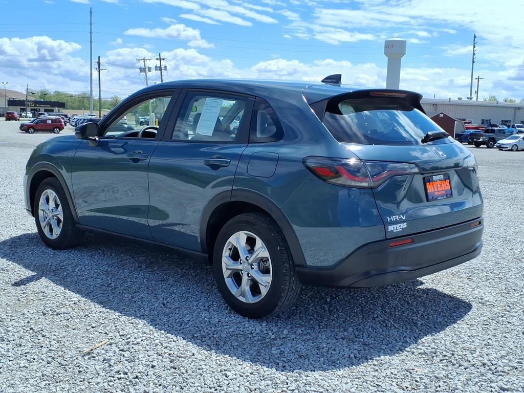 Used 2025 Honda HR-V LX image 10