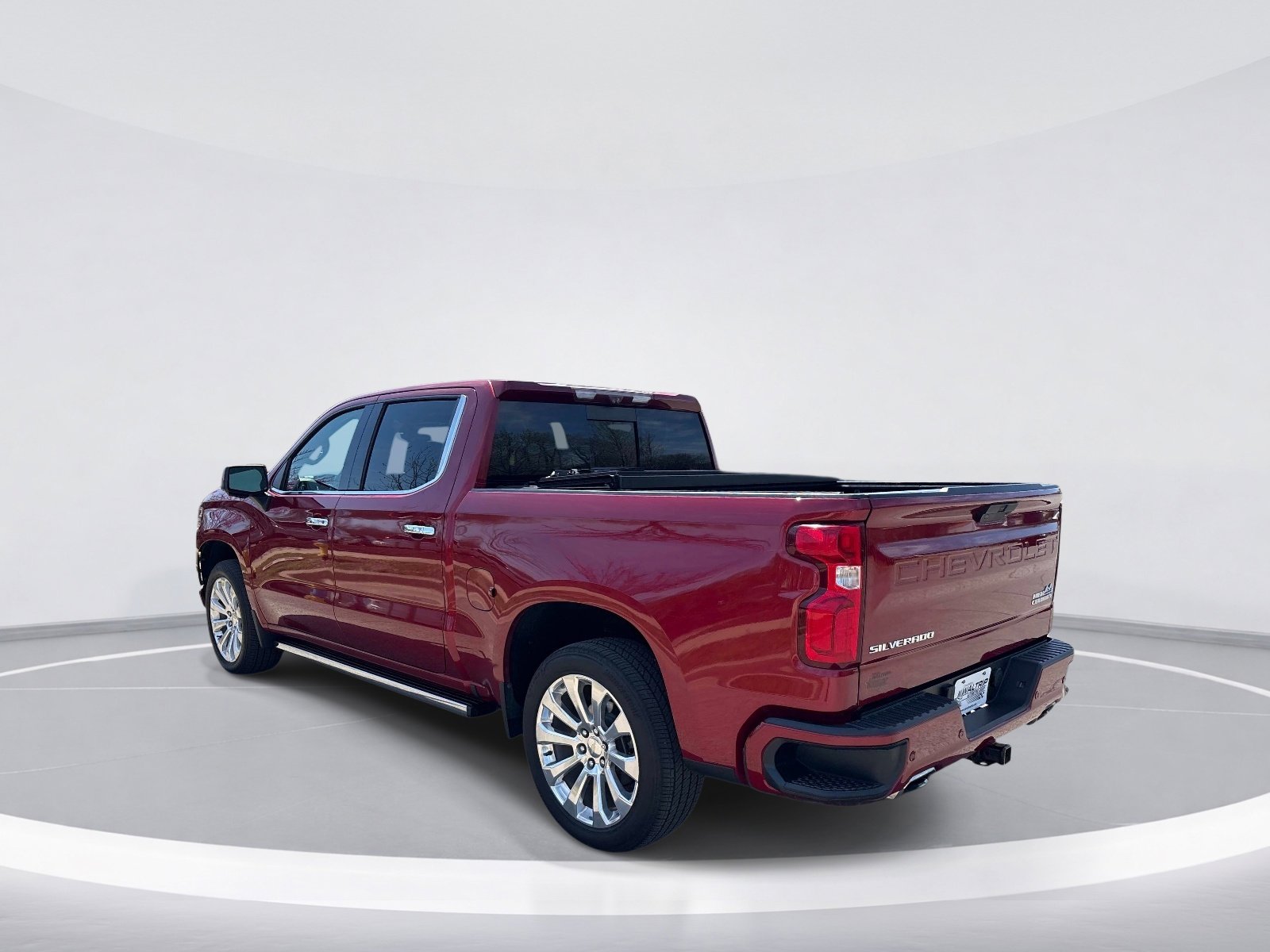 Used 2020 Chevrolet Silverado 1500 High Country w/ Technology Package image 6