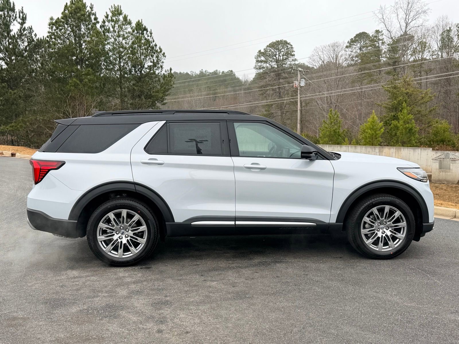 New 2026 Ford Explorer Platinum AWD/4WD image 19