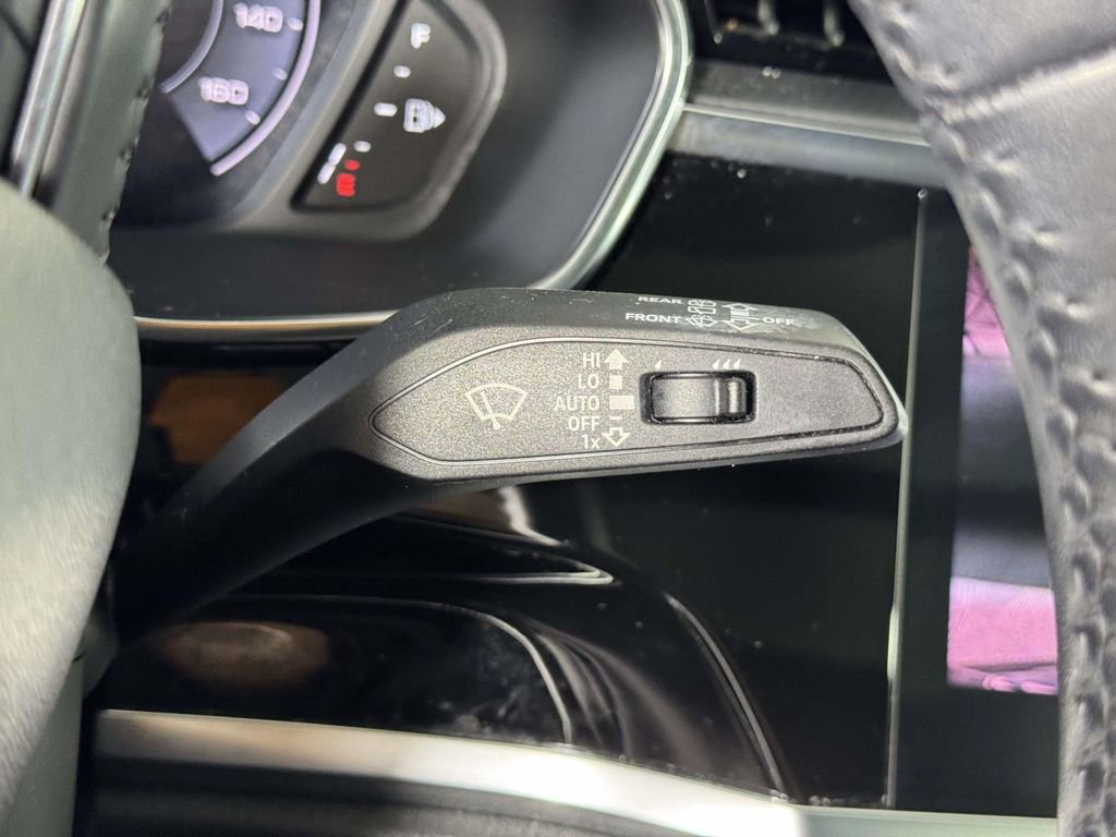 Used 2020 Audi Q3 2.0T Premium Plus w/ Premium Plus Package image 24