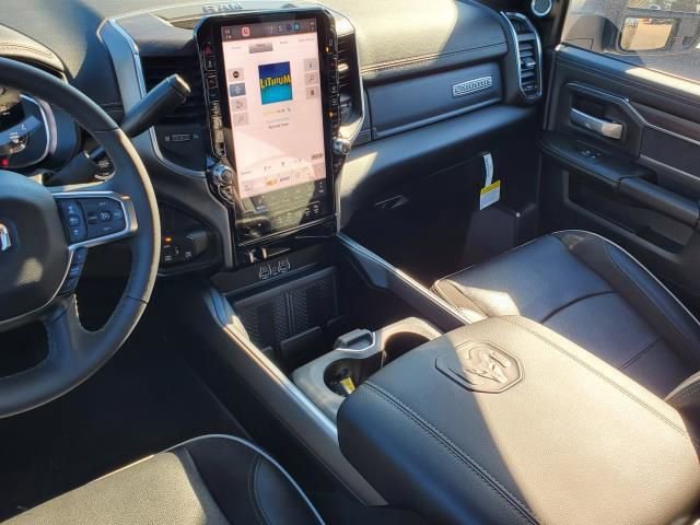 Used 2025 RAM 3500 Laramie image 31