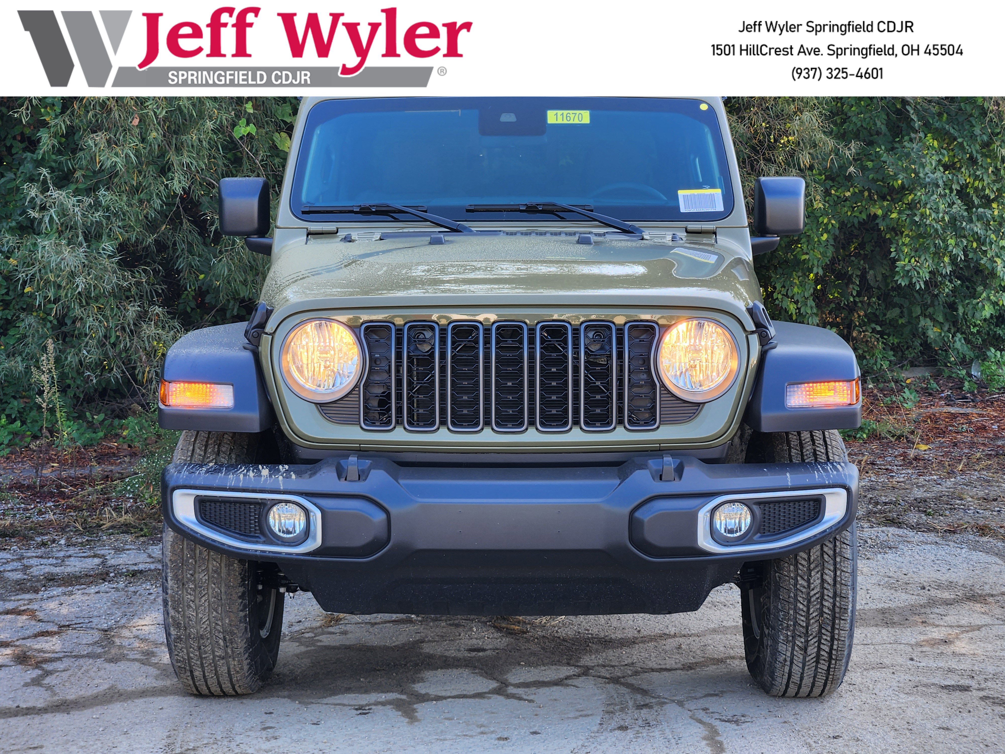 New 2025 Jeep Gladiator Sport image 15