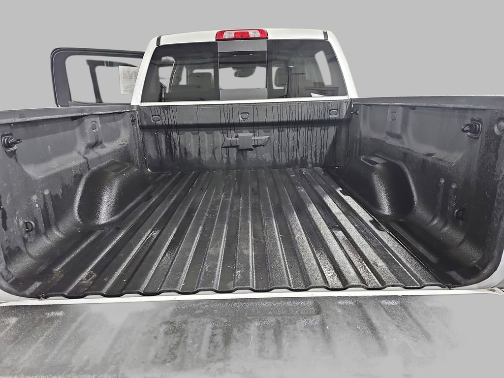 Used 2018 Chevrolet Silverado 1500 High Country image 15