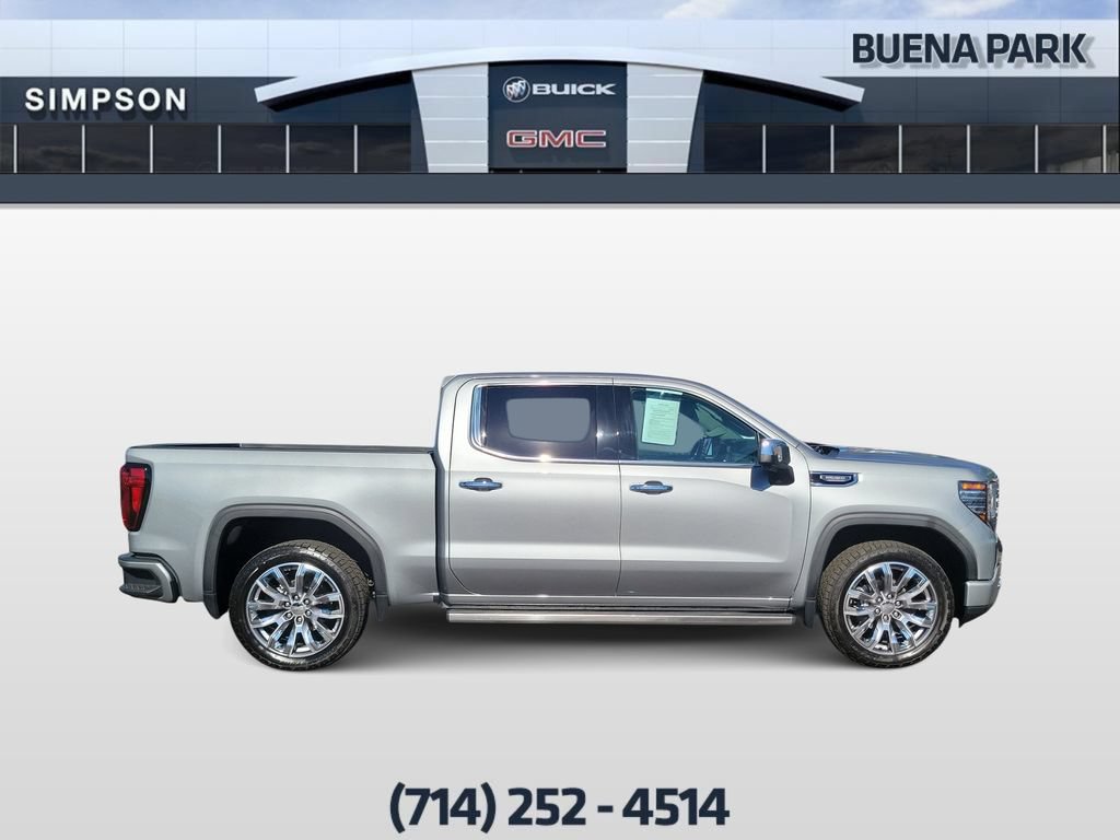 Used 2024 GMC Sierra 1500 Denali w/ Denali Reserve Package AWD/4WD image 9