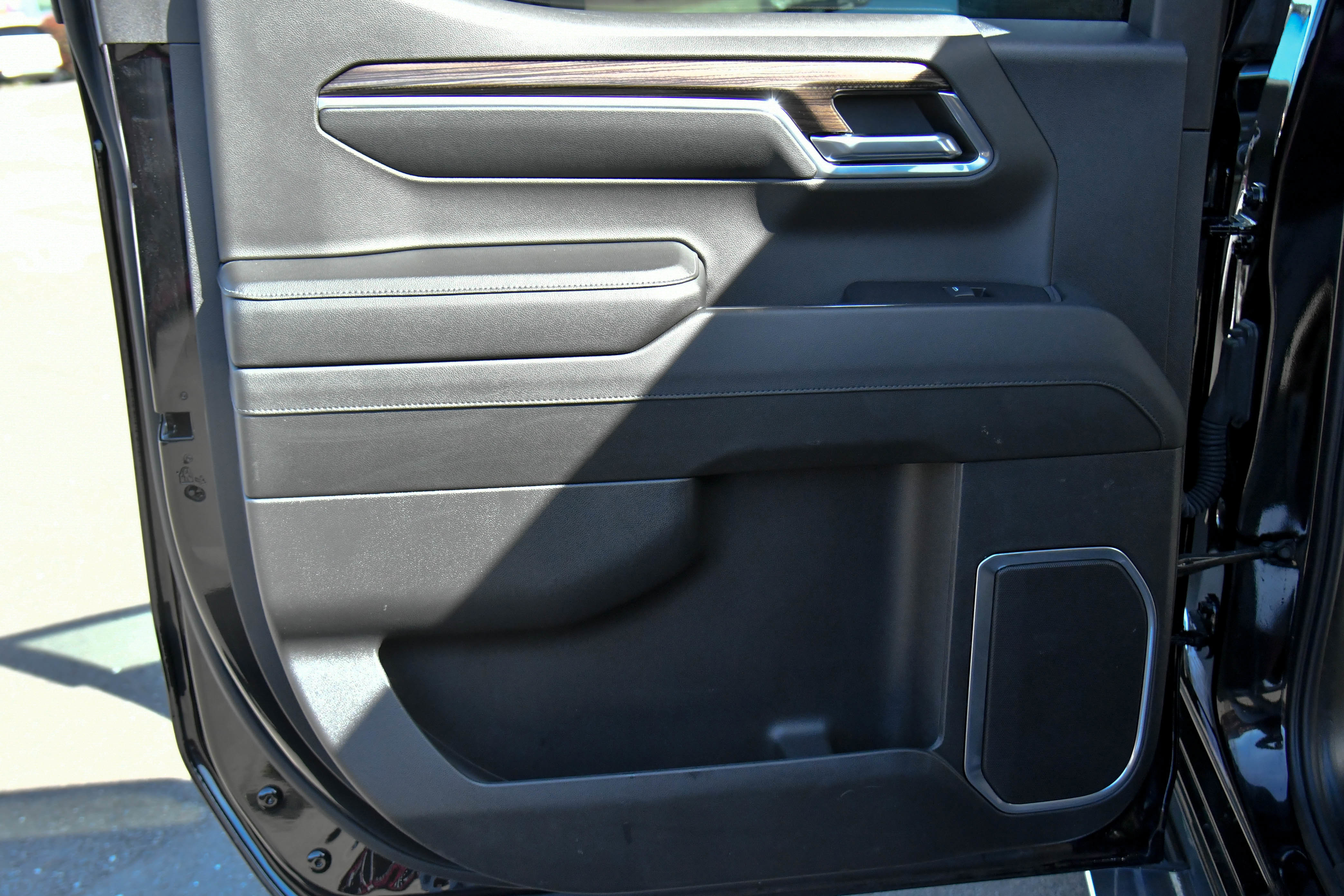 Used 2024 Chevrolet Silverado 1500 LT w/ Protection Package image 31