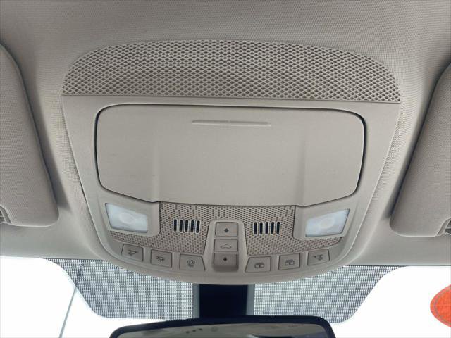 Used 2019 Lincoln MKC Select w/ Select Plus Package image 30