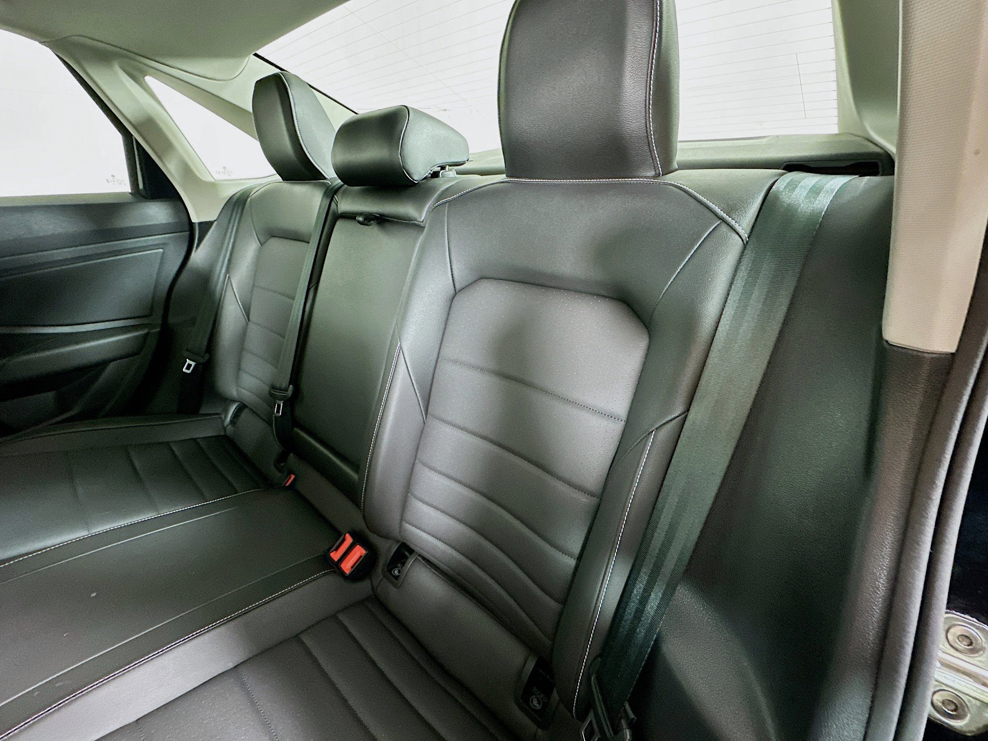 Used 2024 Volkswagen Jetta SE image 22