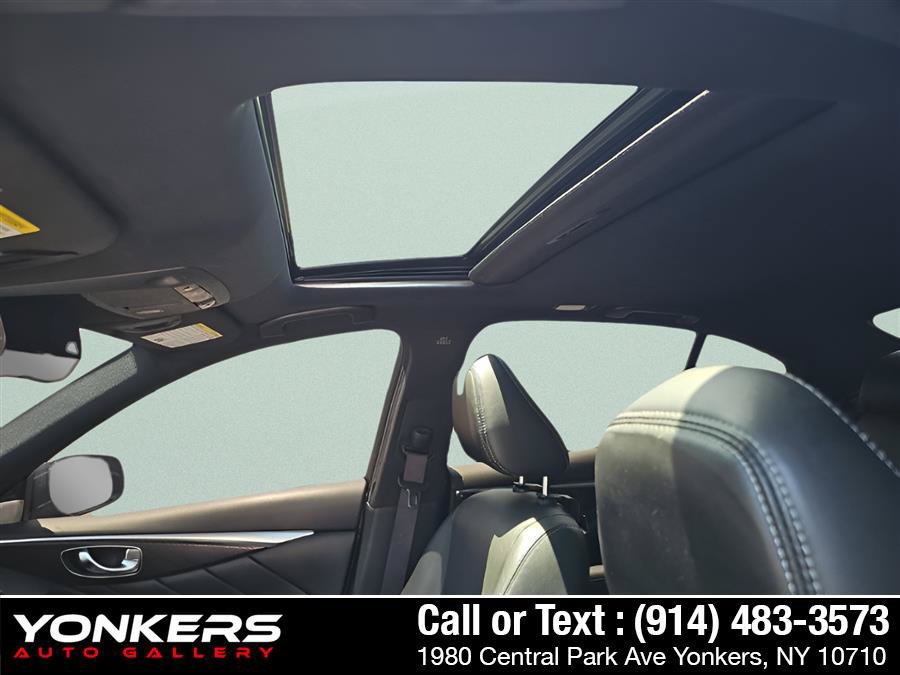 Used 2021 INFINITI Q50 Sensory w/ Cargo Package AWD/4WD image 10