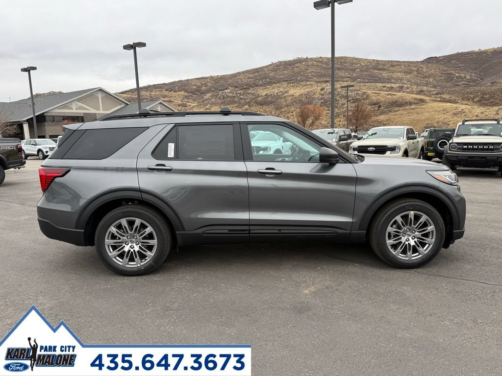 Used 2026 Ford Explorer Active w/ Active Comfort Package AWD/4WD image 6