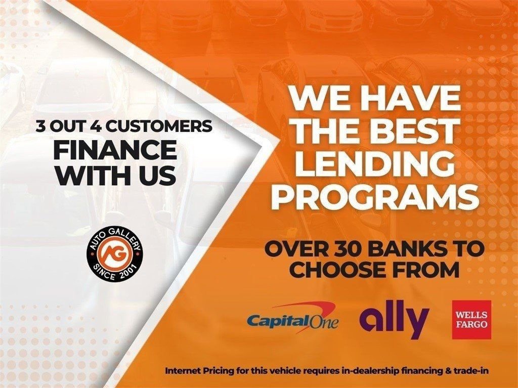 Used 2018 Chevrolet Camaro LT image 10