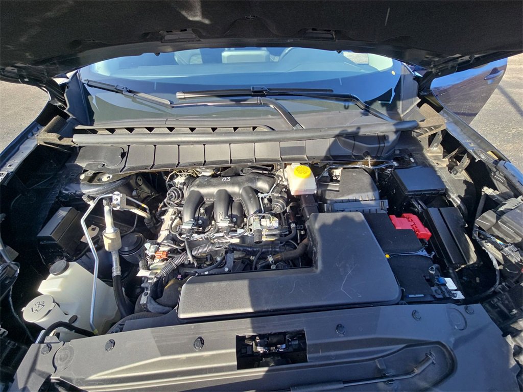 Certified 2024 Nissan Pathfinder SV image 31