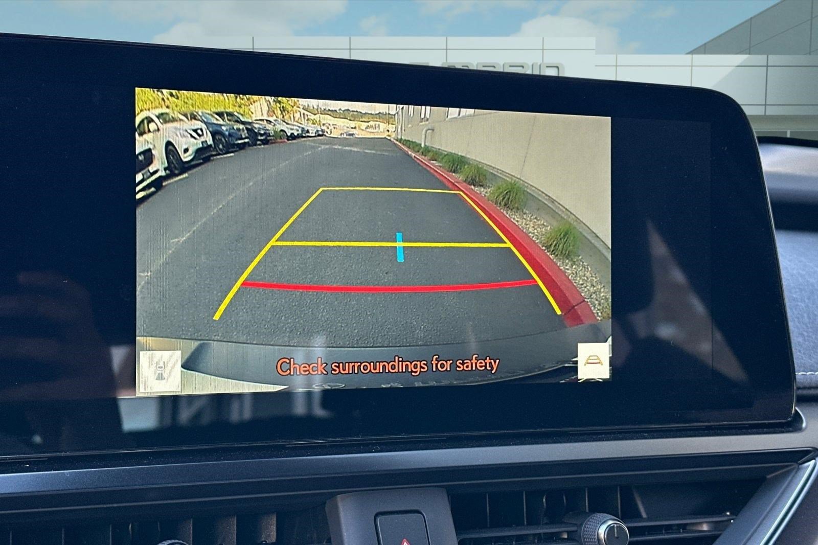 Used 2025 Lexus UX 300h FWD w/ Accessory Package (Z2) image 26