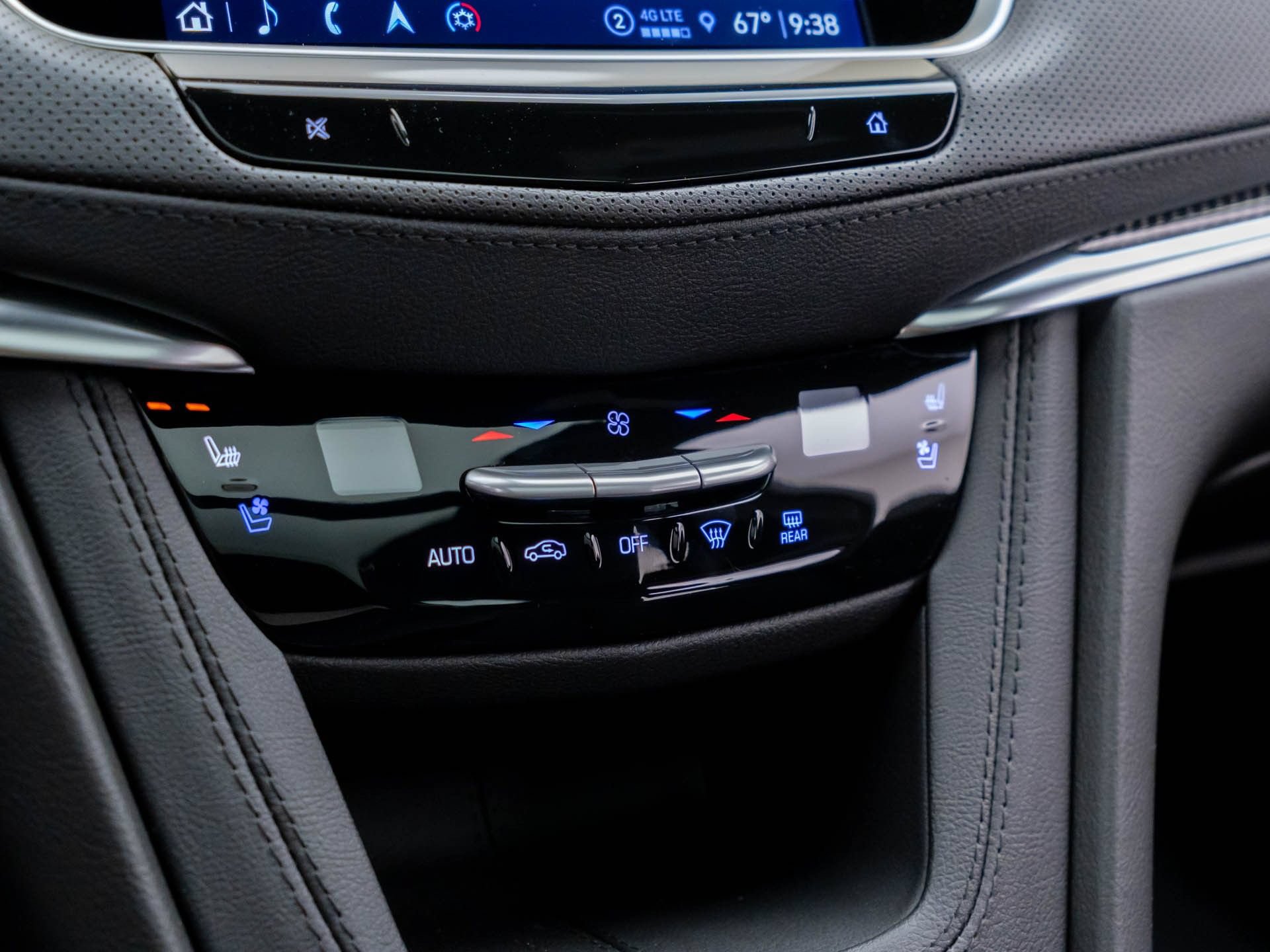 New 2026 Cadillac XT5 Sportv w/ LPO, Red Accent Package AWD/4WD image 26