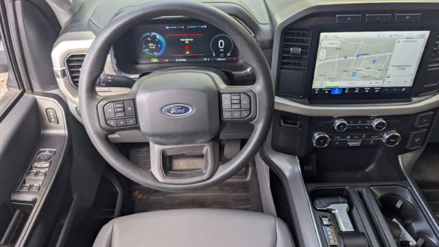 Used 2022 Ford F150 Lightning Pro image 23