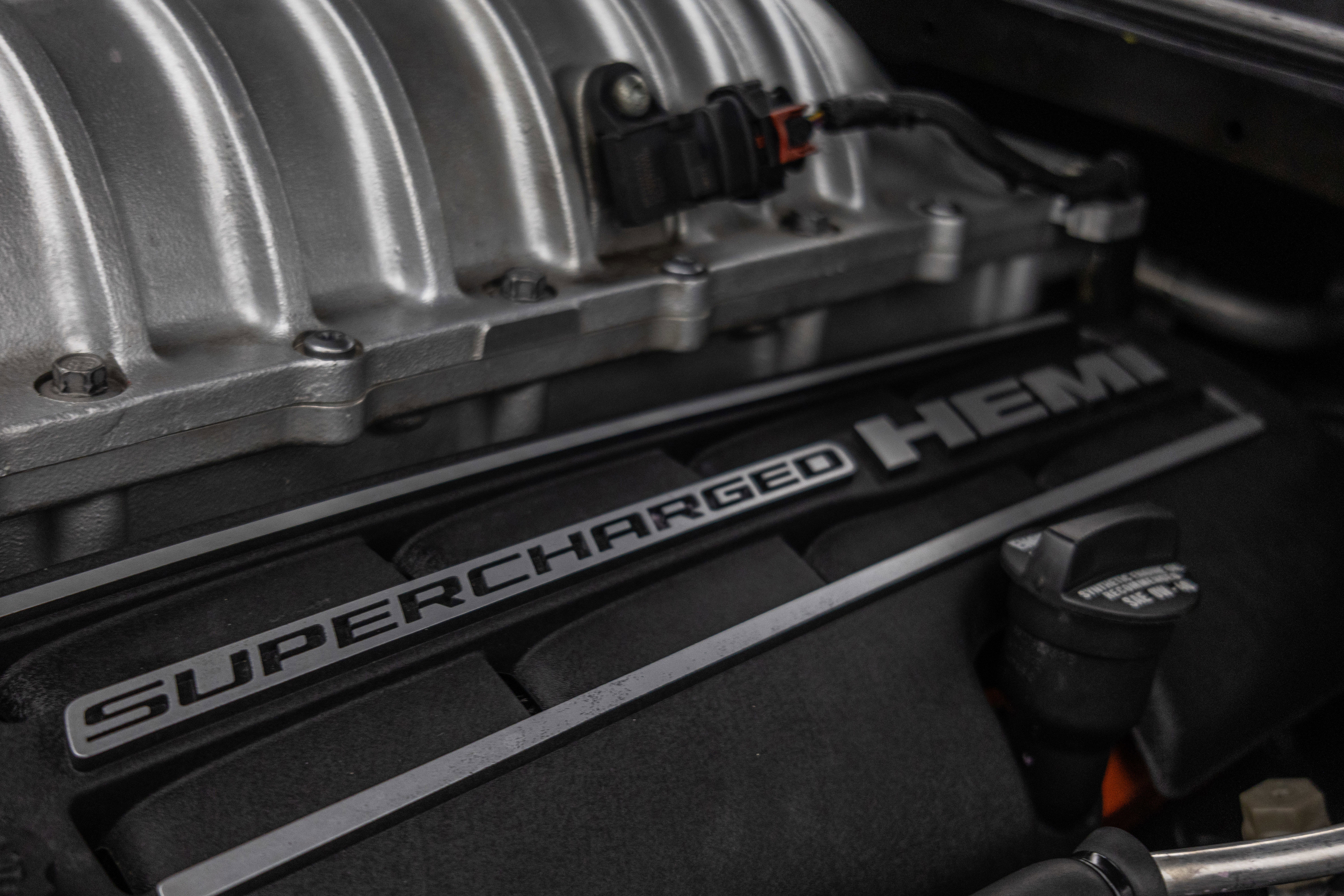 Used 2015 Dodge Challenger SRT Hellcat image 38