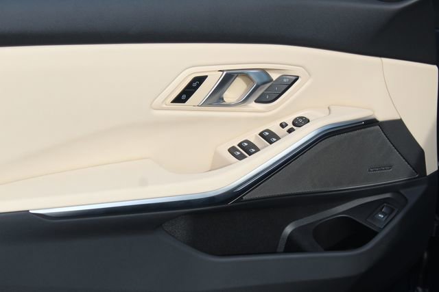 New 2026 BMW 330i xDrive Sedan w/ Premium Package image 21